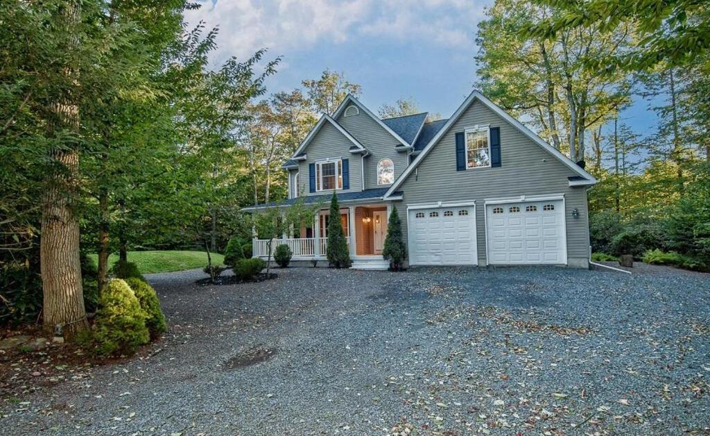 Luxury 4 Bedroom House In Pocono Mountains In Golf Course Near Lake Tobyhanna Exterior foto